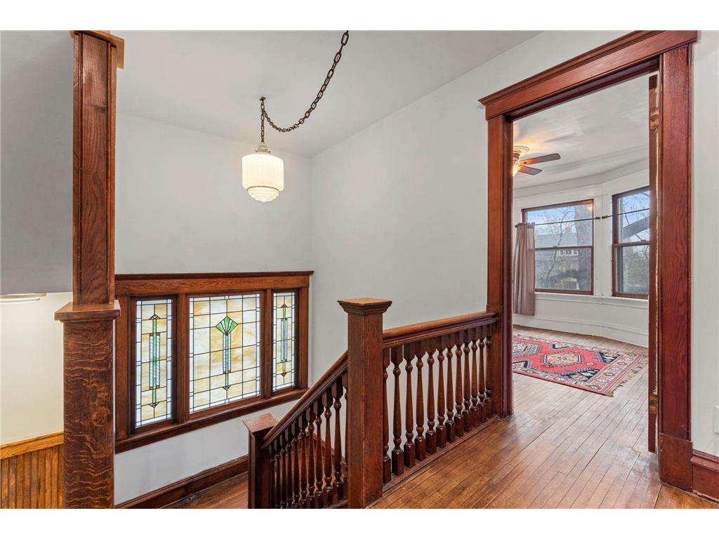 924 Marshall Avenue Saint Paul MN 55104 7059010 image36