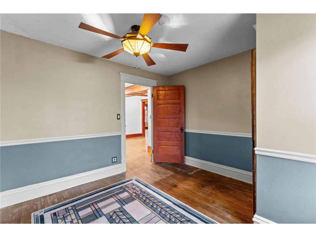 924 Marshall Avenue Saint Paul MN 55104 7059010 image49