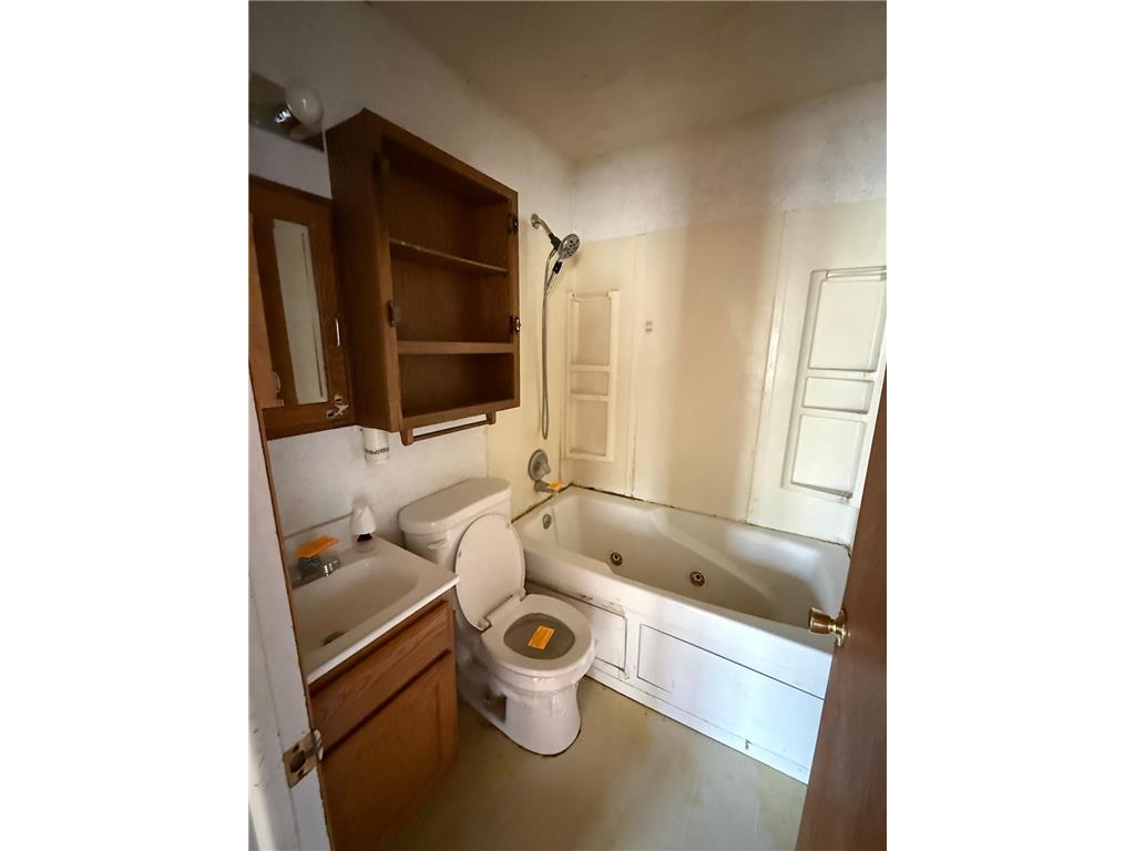 9242 5th Street NE Blaine MN 55434 7029268 image8