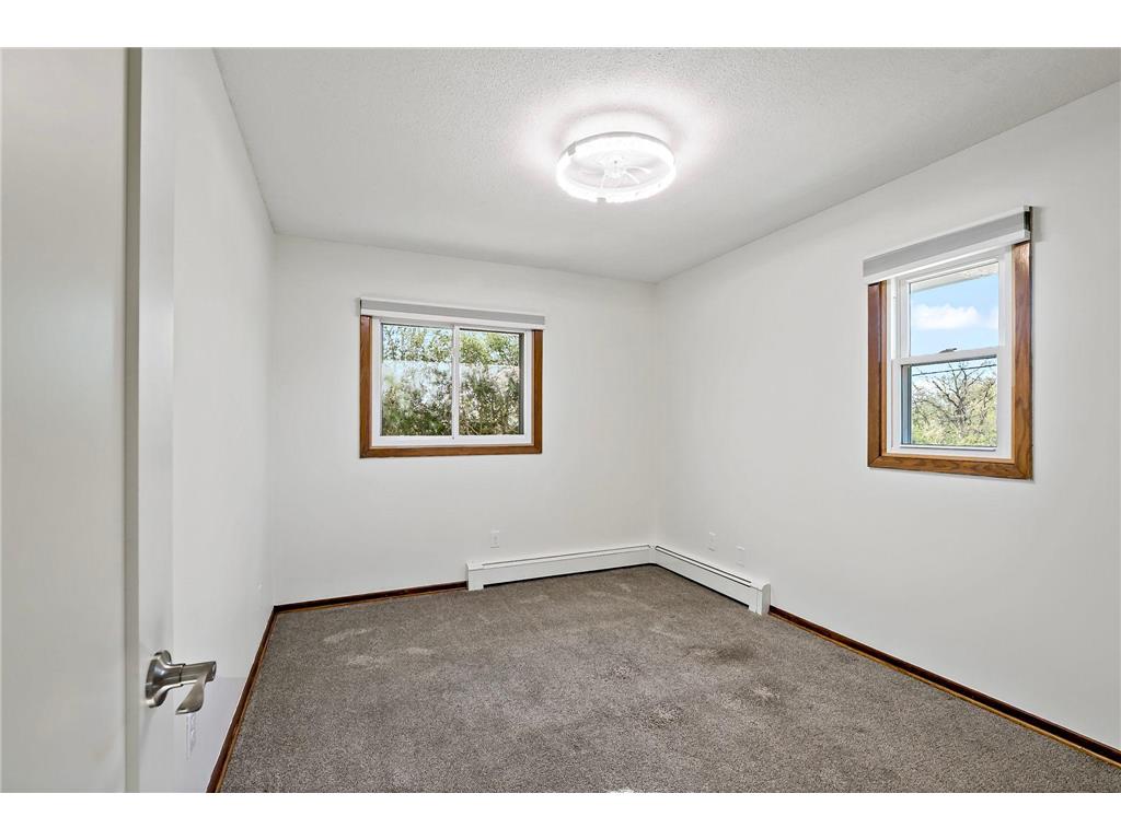 9242 Queen Avenue S Bloomington MN 55431 7036966 image12