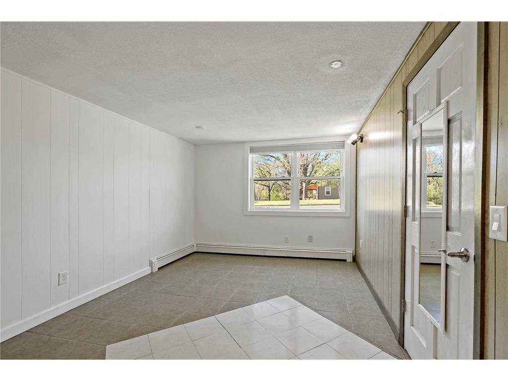 9242 Queen Avenue S Bloomington MN 55431 7036966 image21