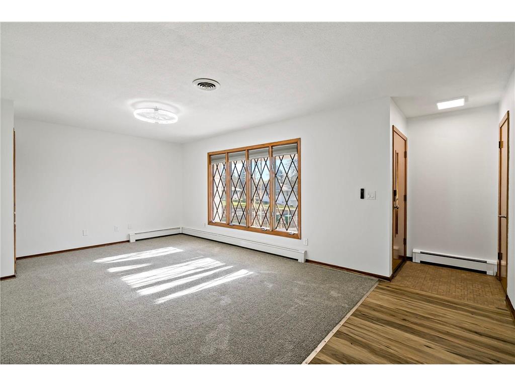 9242 Queen Avenue S Bloomington MN 55431 7036966 image3
