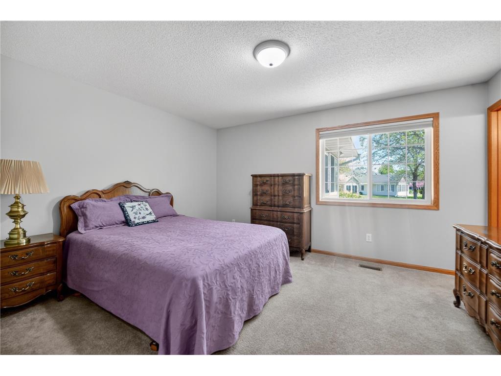 9244 Dunbar Knoll N Brooklyn Park MN 55443 7073315 image19