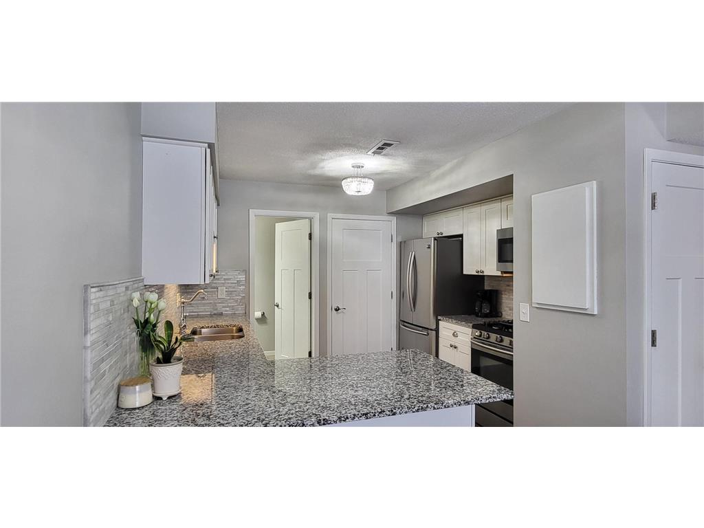 9244 Indian Boulevard S Cottage Grove MN 55016 7012939 image2