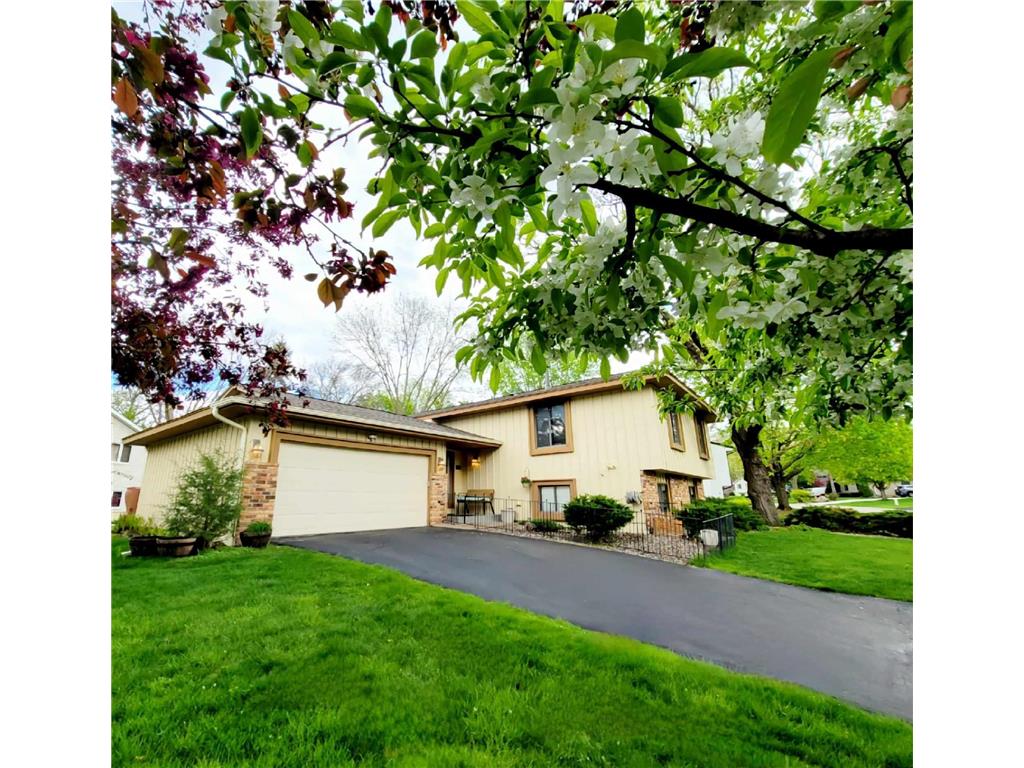 9245 Garrison Way Eden Prairie MN 55347 6555580 image1