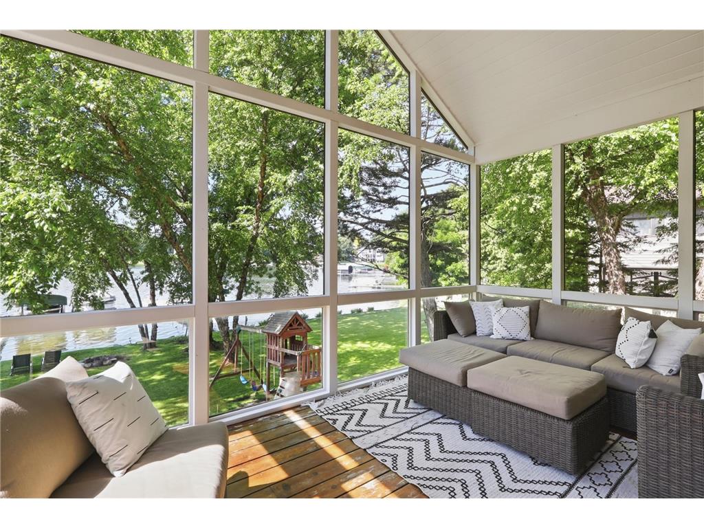 9247 Lake Riley Boulevard Chanhassen MN 55317 - Riley 7097353 image11