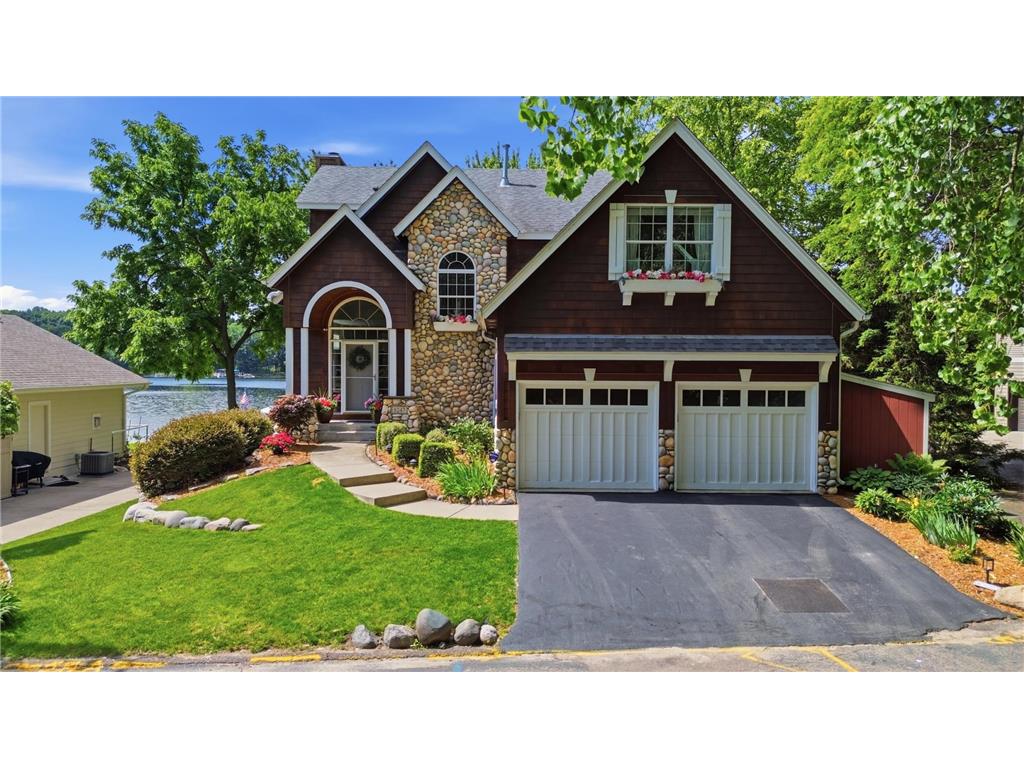 9247 Lake Riley Boulevard Chanhassen MN 55317 - Riley 7097353 image2