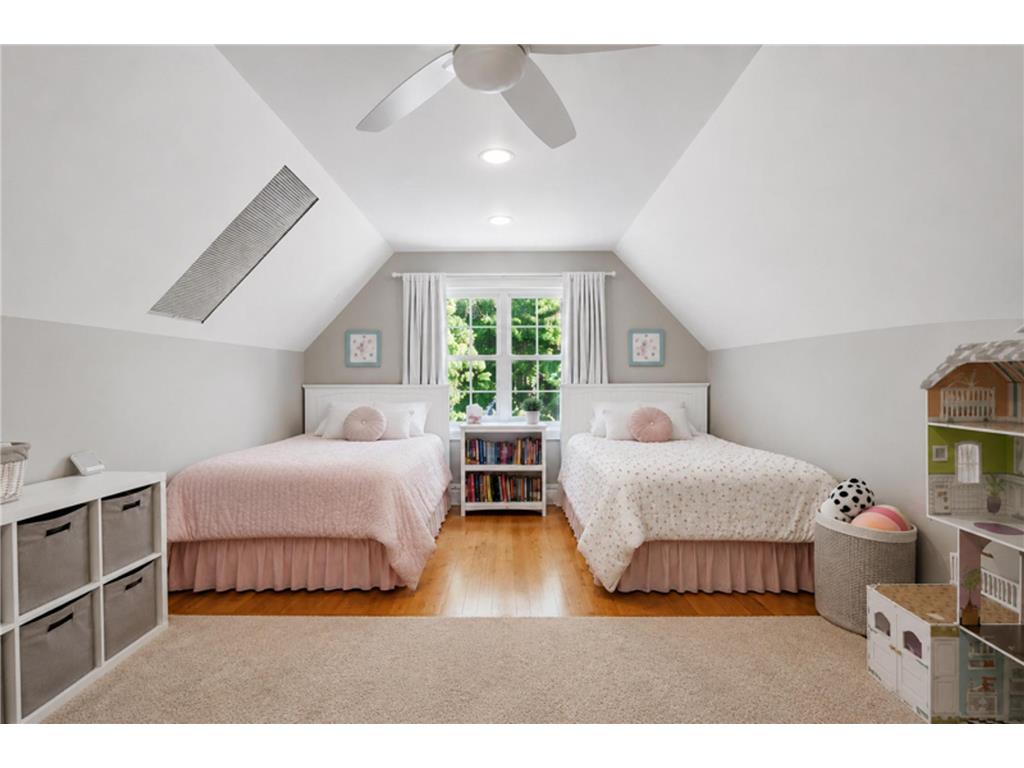 9247 Lake Riley Boulevard Chanhassen MN 55317 - Riley 7097353 image28