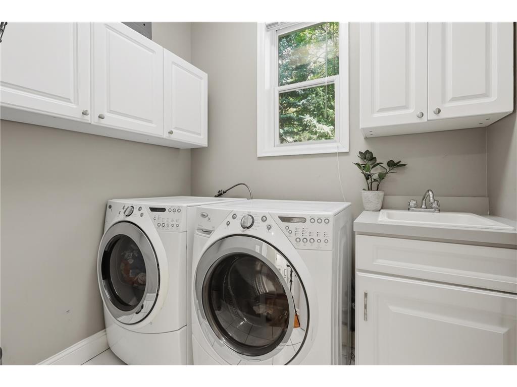 9247 Lake Riley Boulevard Chanhassen MN 55317 - Riley 7097353 image38