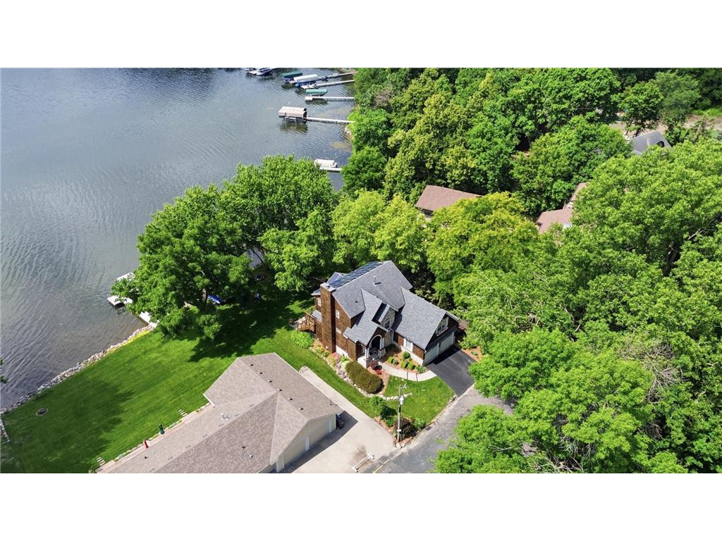 9247 Lake Riley Boulevard Chanhassen MN 55317 - Riley 7097353 image4