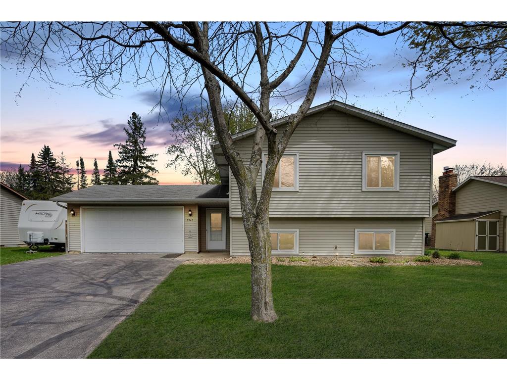 9248 Lanewood Lane N Maple Grove MN 55369 6531182 image1