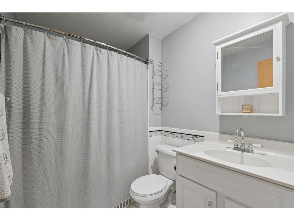 9249 Ashley Terrace Brooklyn Park MN 55443 7089142 image18
