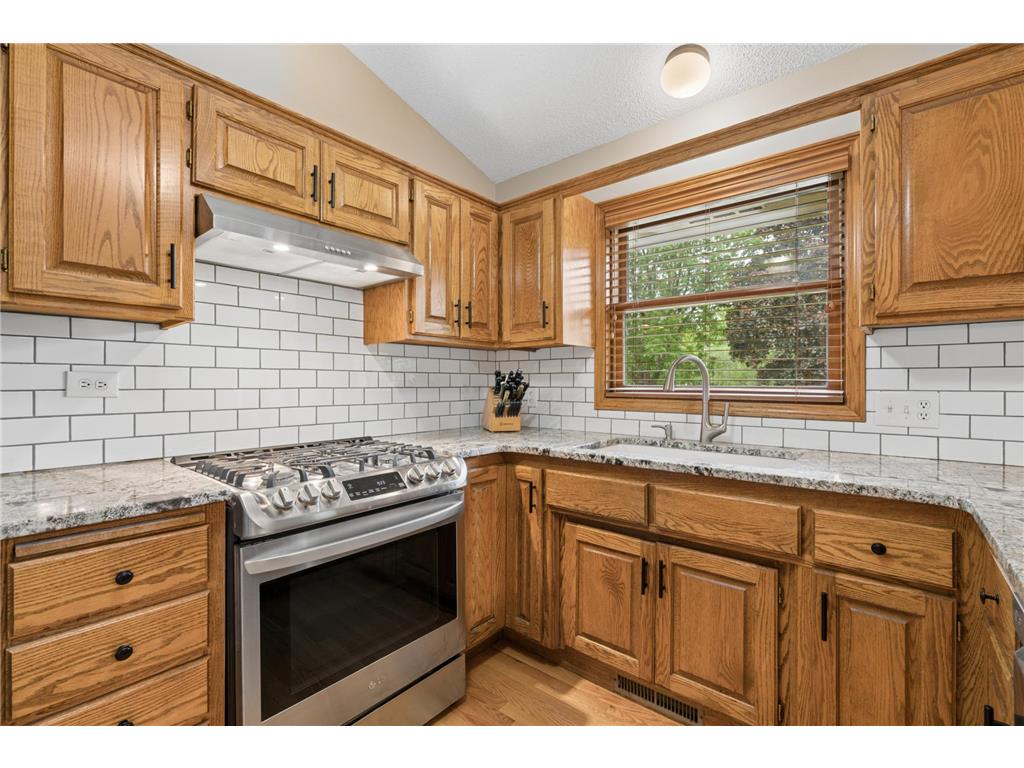 9249 Ashley Terrace Brooklyn Park MN 55443 7089142 image4
