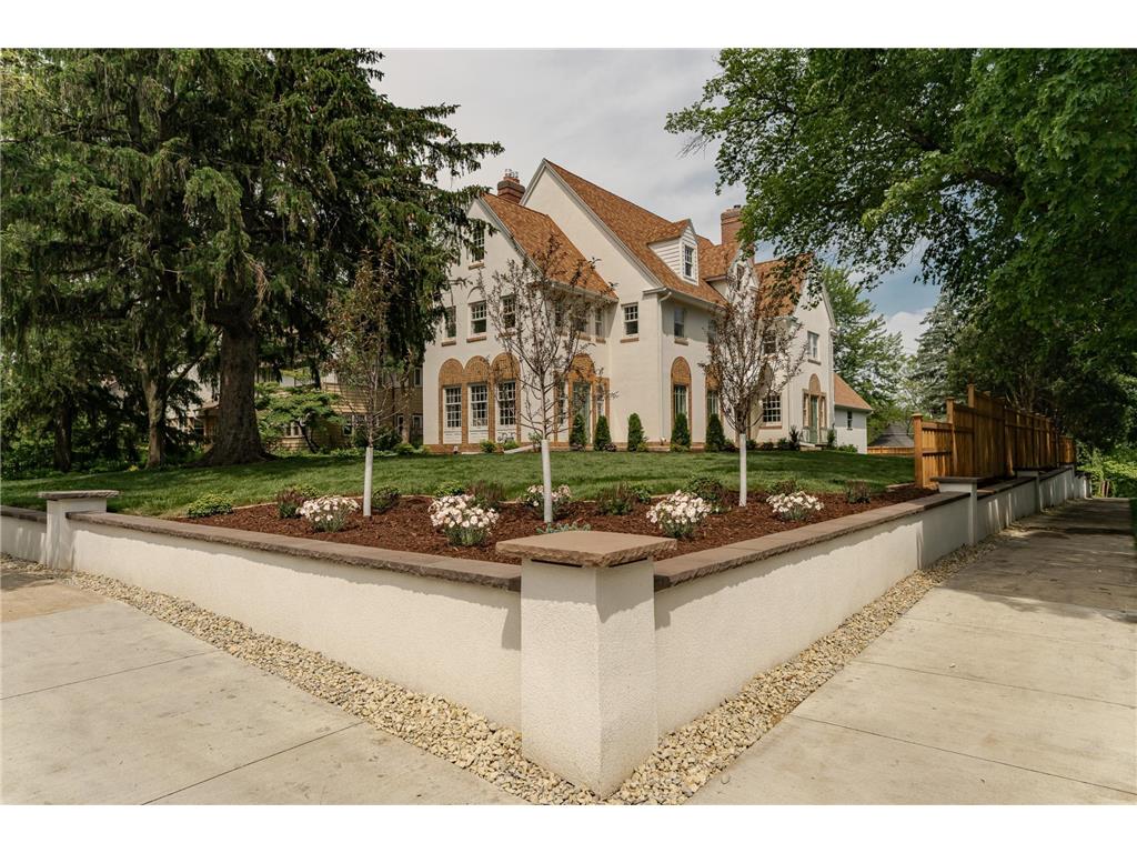 925 6th Street SW Rochester MN 55902 6728663 image1