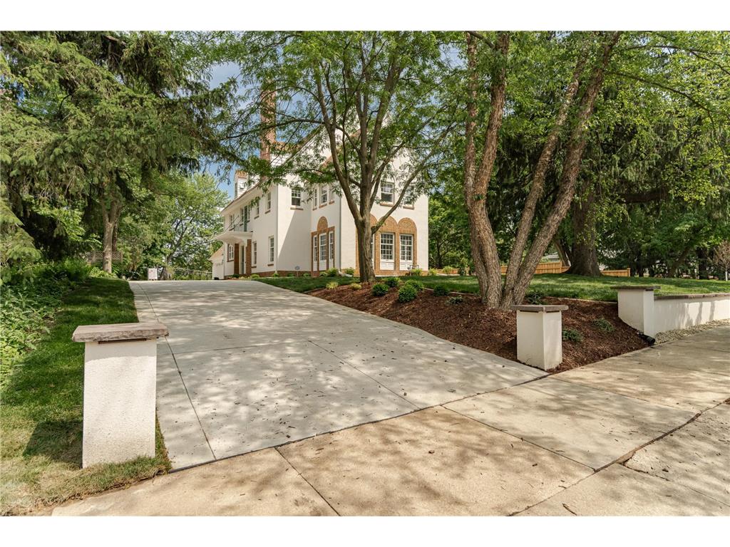 925 6th Street SW Rochester MN 55902 6728663 image3