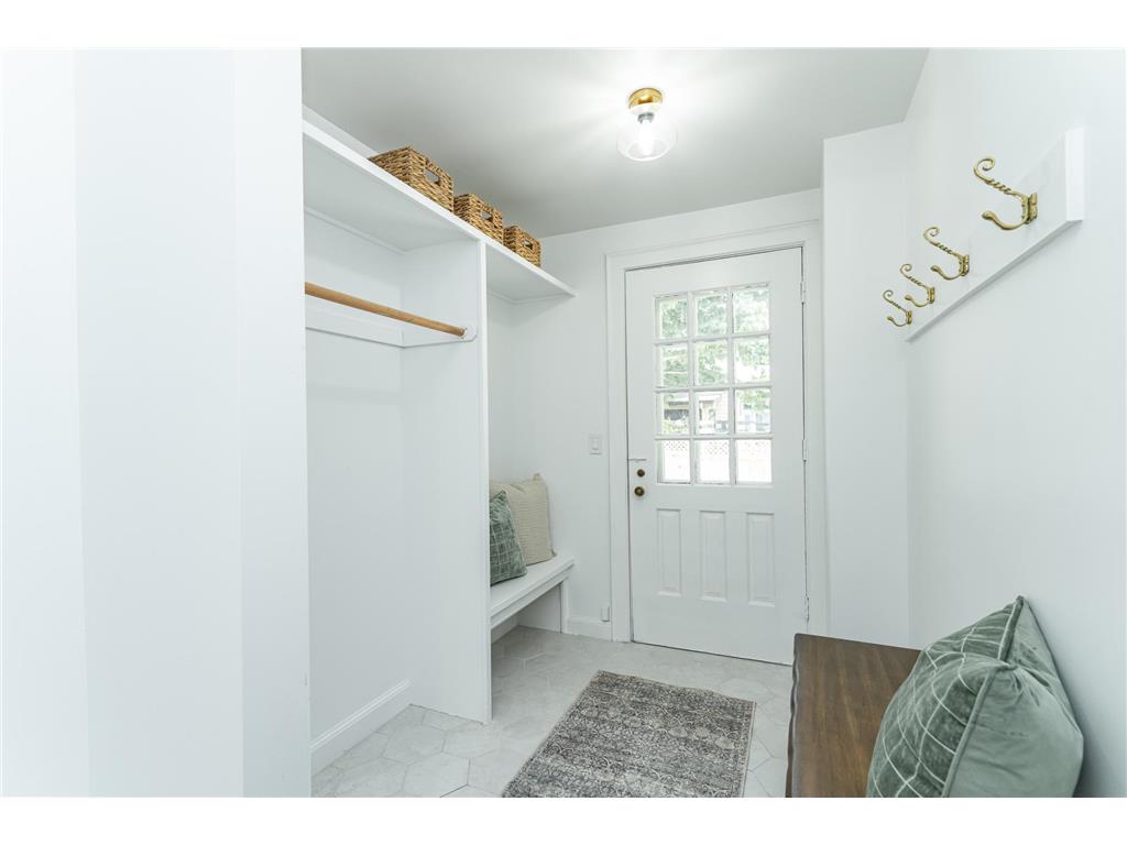 925 6th Street SW Rochester MN 55902 6728663 image49