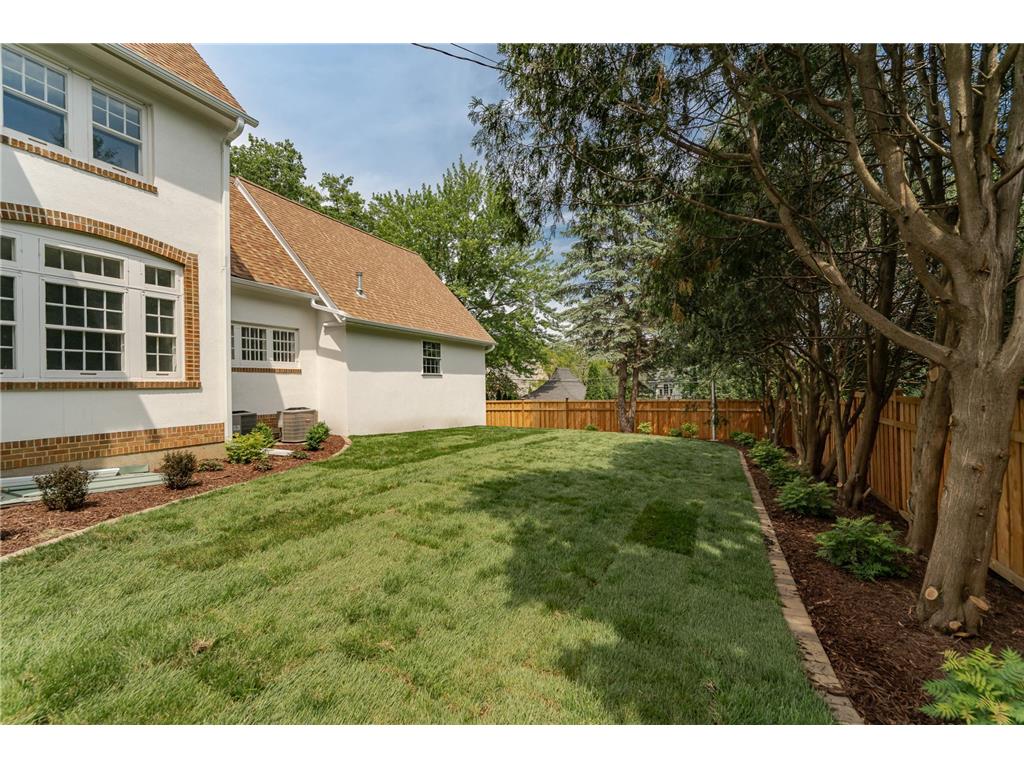 925 6th Street SW Rochester MN 55902 6728663 image7