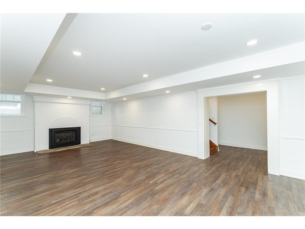 925 6th Street SW Rochester MN 55902 6728663 image73