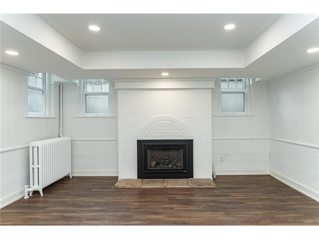 925 6th Street SW Rochester MN 55902 6728663 image74