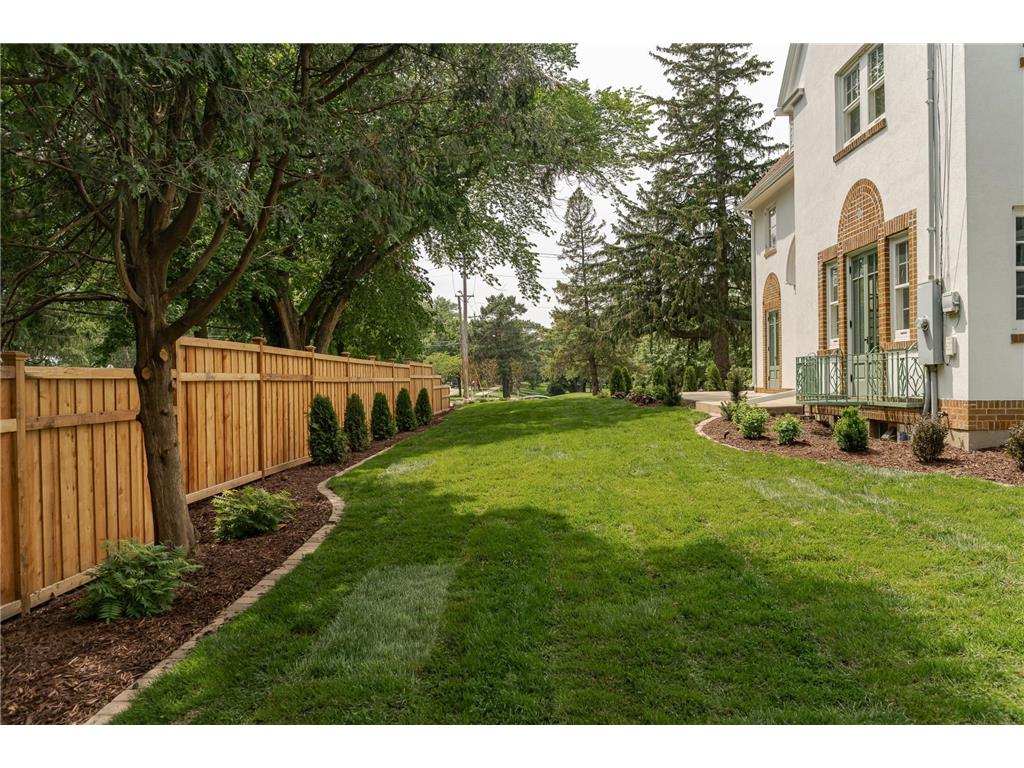 925 6th Street SW Rochester MN 55902 6728663 image9