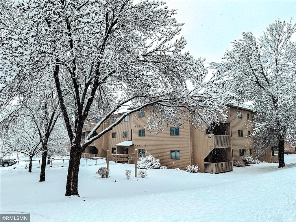 925 Bahls Drive #303 Hastings MN 55033 6316637 image1