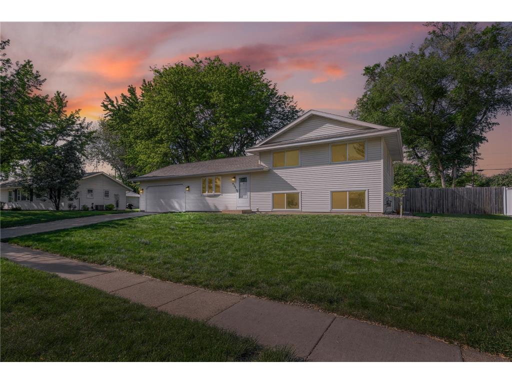925 Cortland Drive Apple Valley MN 55124 6378903 image1