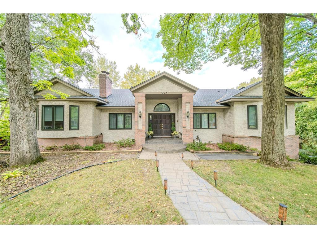 925 Palm Circle Maplewood MN 55109 6580748 image1