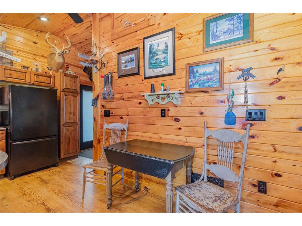 925 Paquin Street E Waterville MN 56096 - Upper Sakatah 6793404 image21