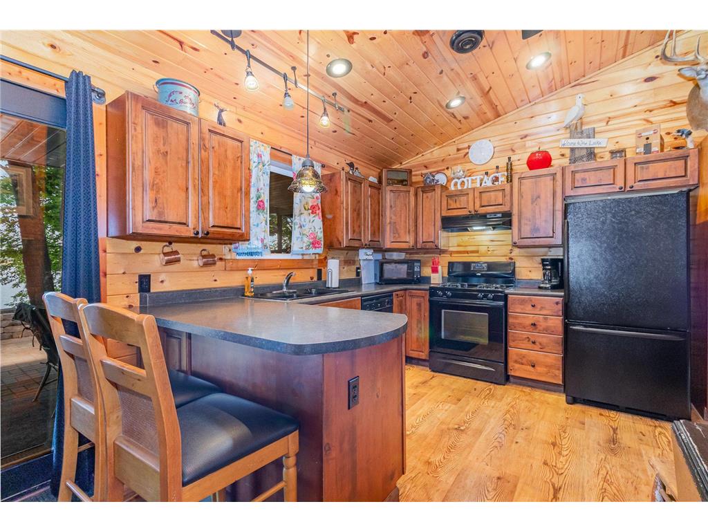 925 Paquin Street E Waterville MN 56096 - Upper Sakatah 6793404 image22