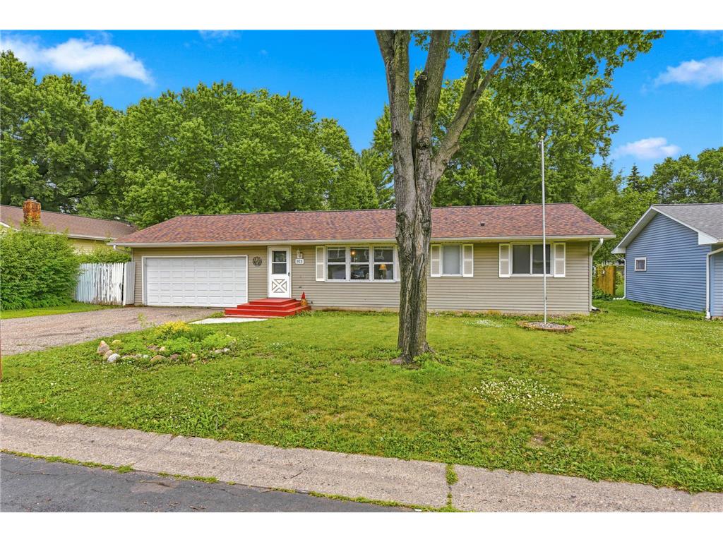 925 Roosevelt Street River Falls WI 54022 7103478 image34