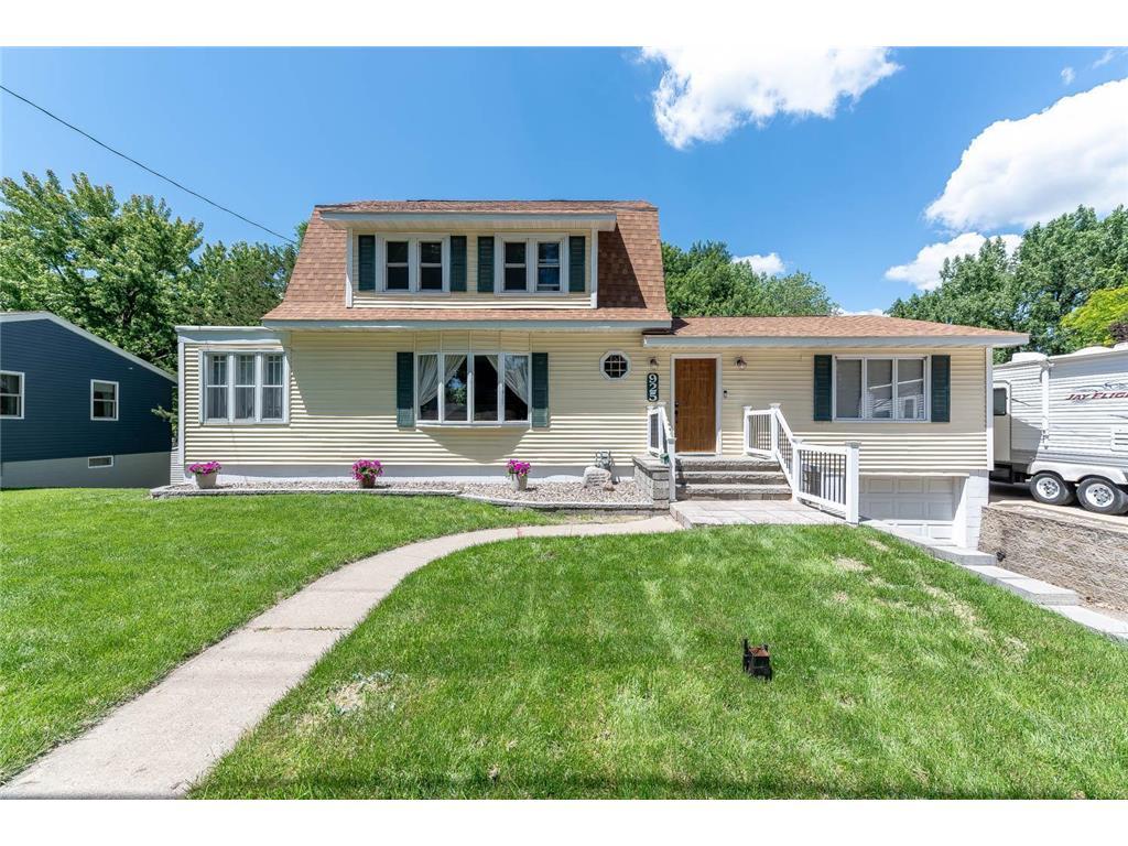 925 Sherman Street North Mankato MN 56003 6550885 image1