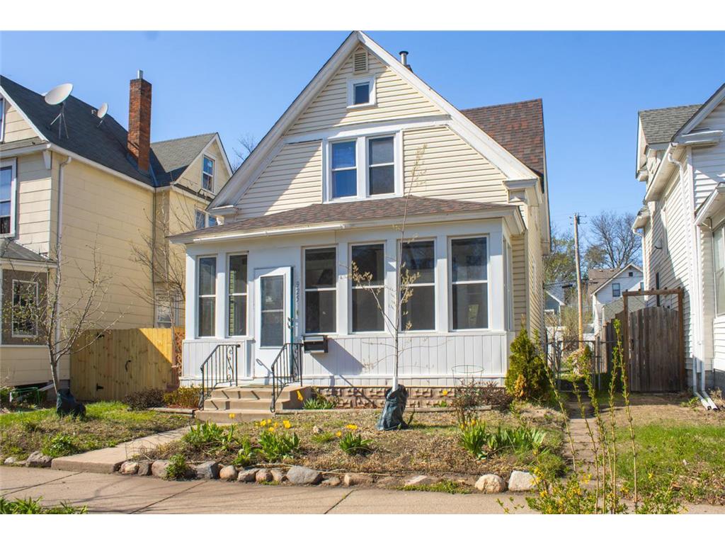 925 Thomas Avenue Saint Paul MN 55104 6701139 image1