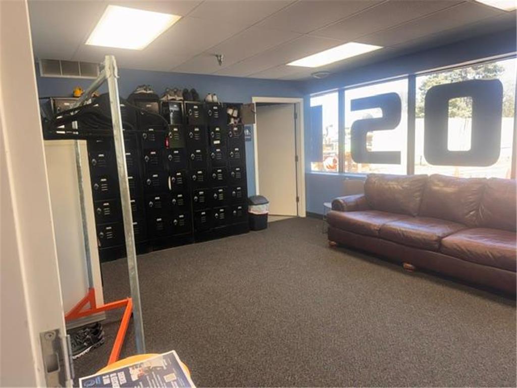 9250 Holly Street NW Coon Rapids MN 55433 7072843 image12