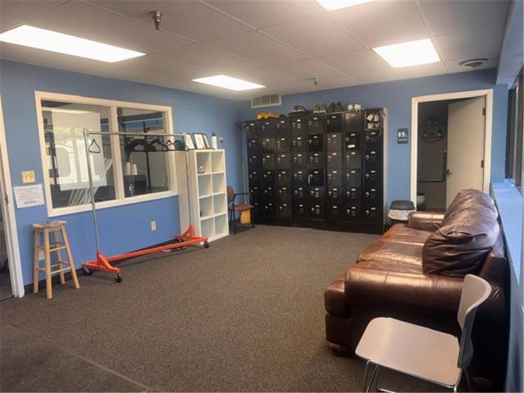 9250 Holly Street NW Coon Rapids MN 55433 7072843 image13