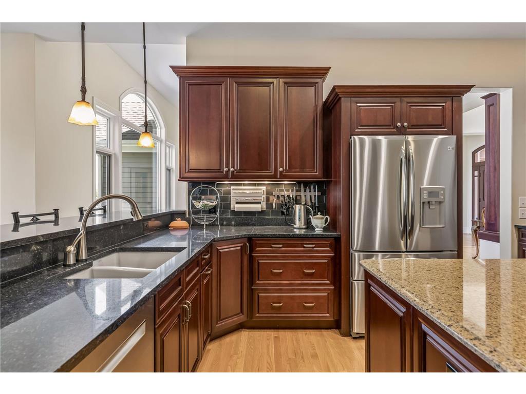 9251 Wedgewood Point Woodbury MN 55125 7068574 image21