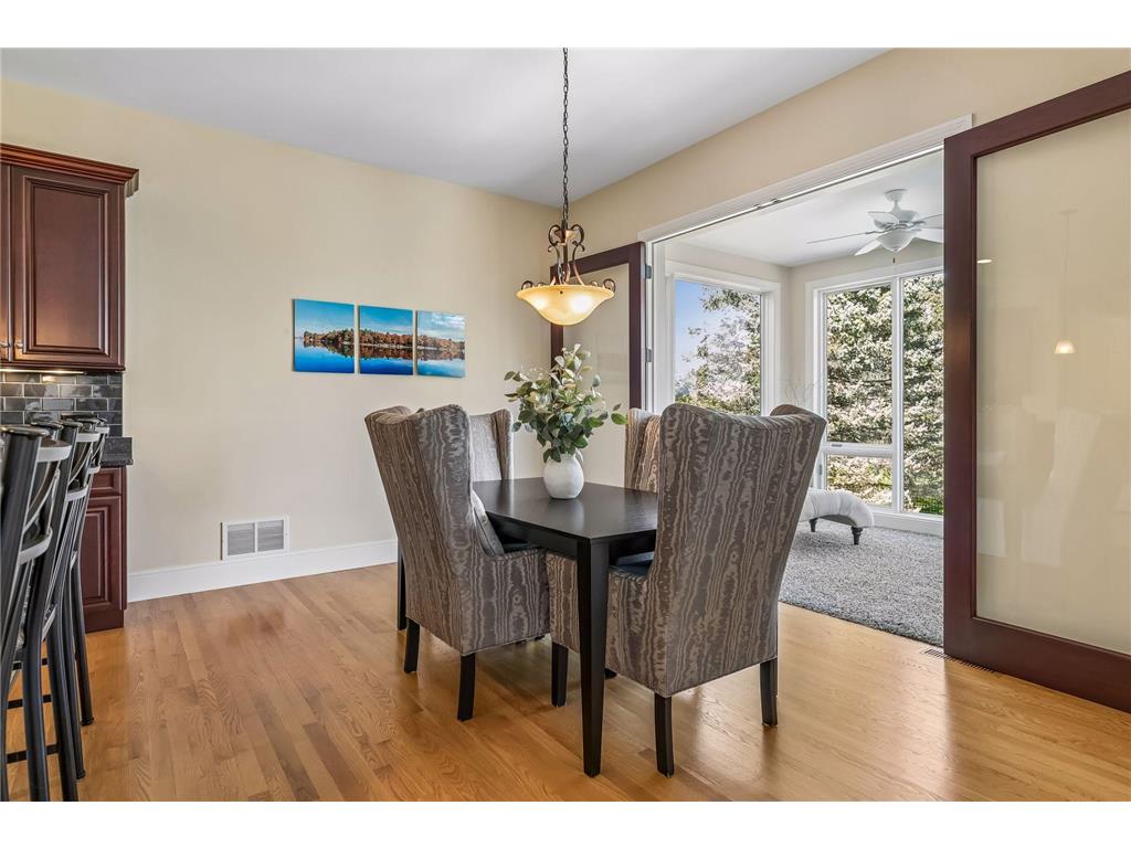 9251 Wedgewood Point Woodbury MN 55125 7068574 image23