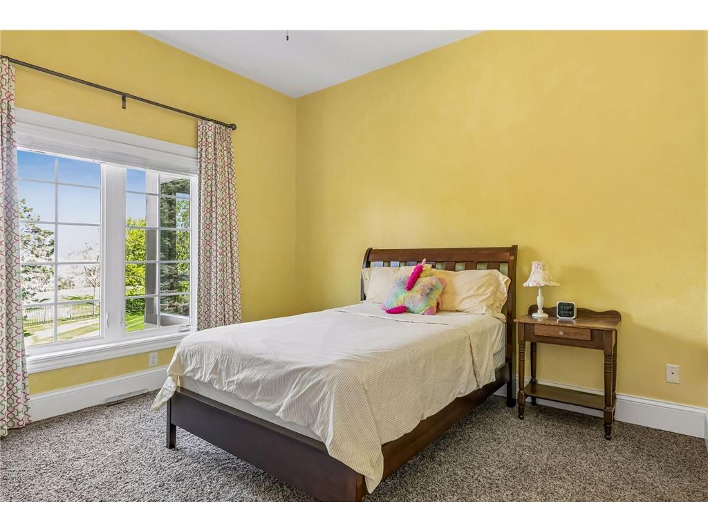 9251 Wedgewood Point Woodbury MN 55125 7068574 image36