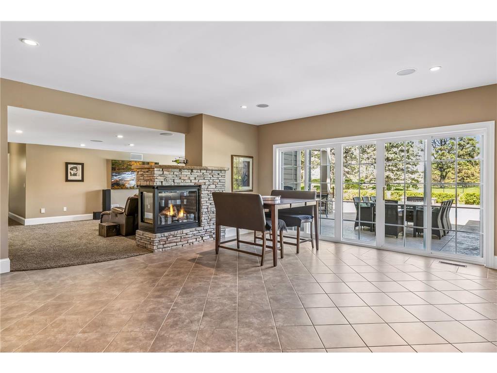 9251 Wedgewood Point Woodbury MN 55125 7068574 image49