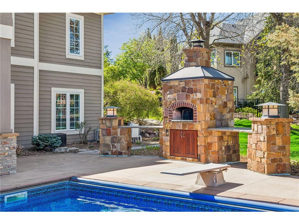 9251 Wedgewood Point Woodbury MN 55125 7068574 image64