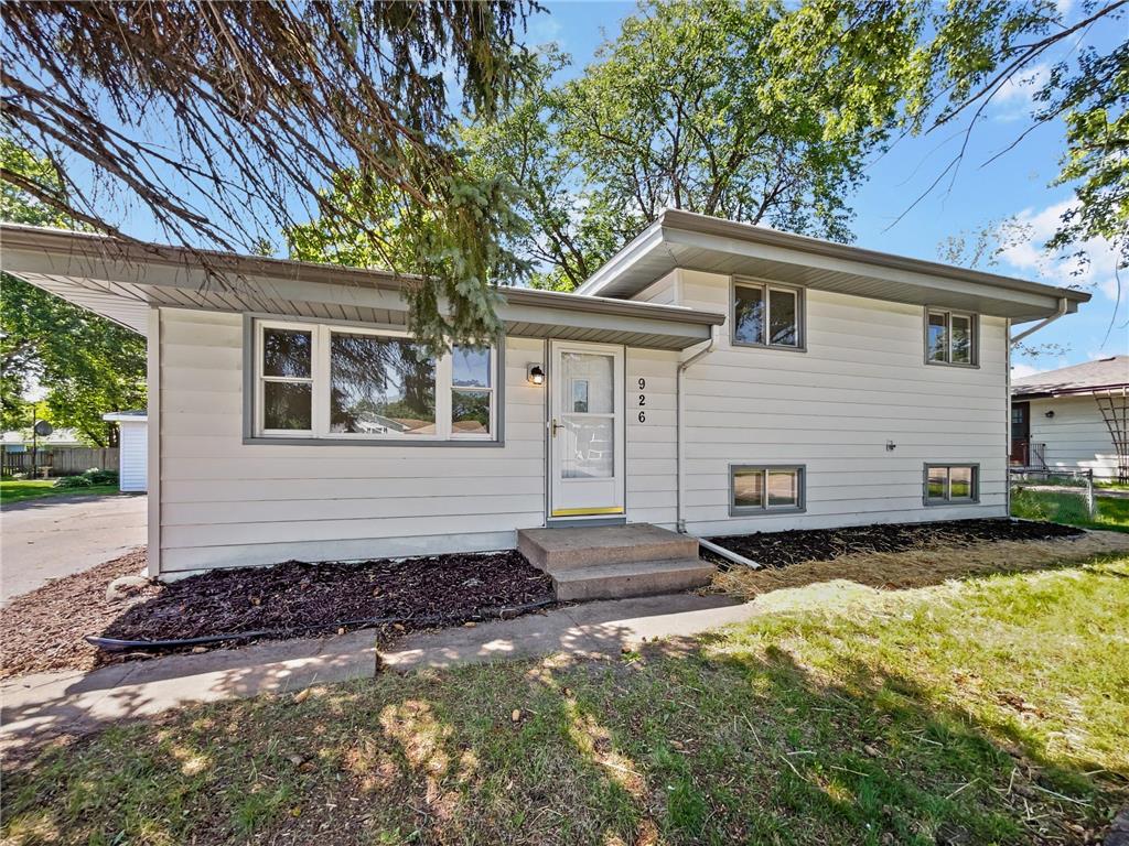 926 38th Avenue Anoka MN 55303 6745897 image1