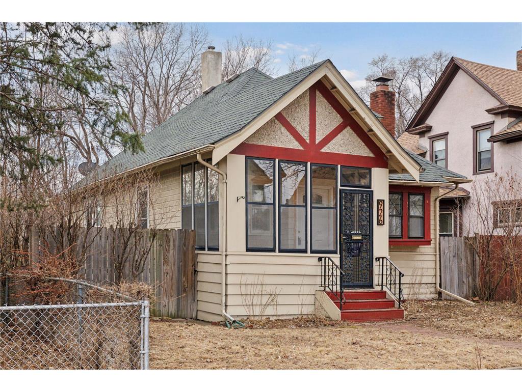 926 Central Avenue W Saint Paul MN 55104 6645974 image1