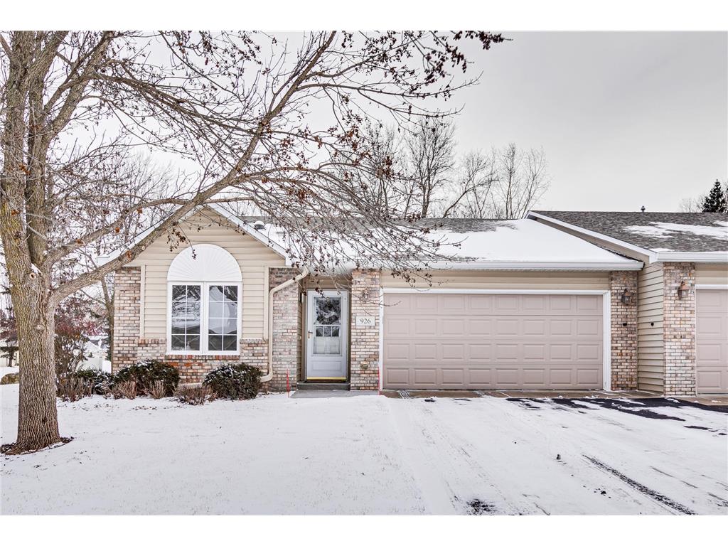 926 Evergreen Court Vadnais Heights MN 55127 6477776 image1