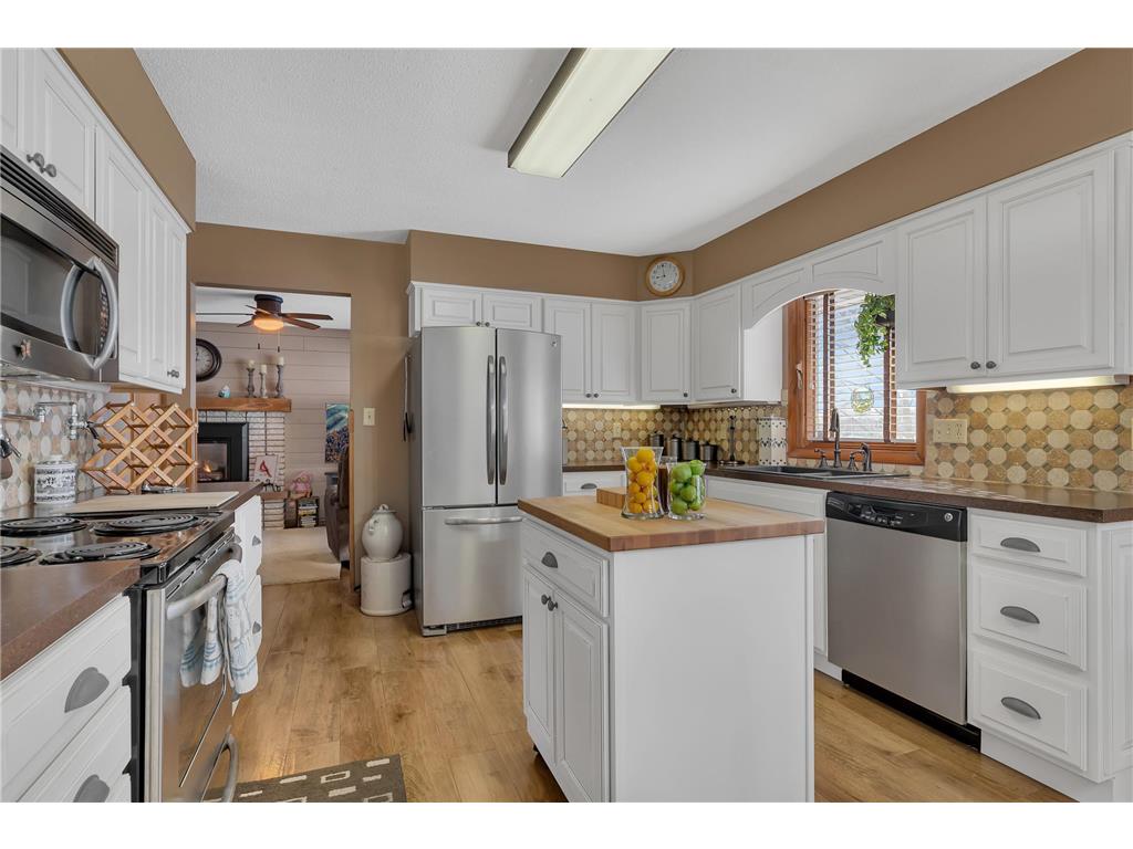 926 Irving Avenue SW Wadena MN 56482 6337487 image1