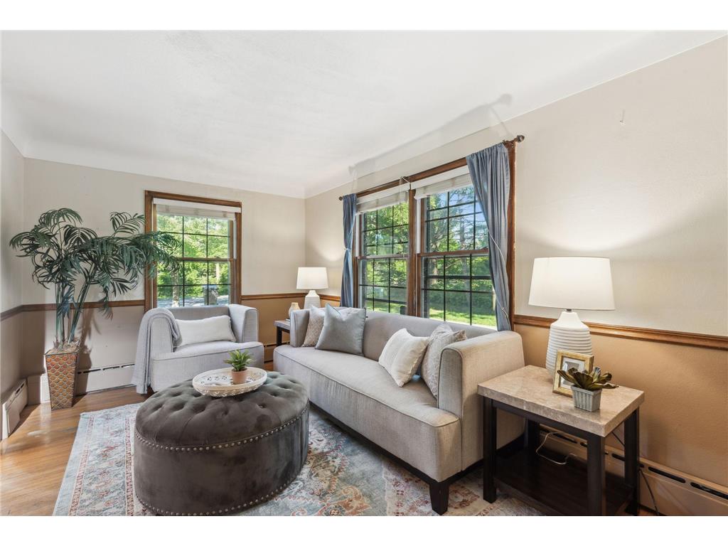 926 Mcknight Road N Maplewood MN 55119 - Beaver Lake 6586814 image1