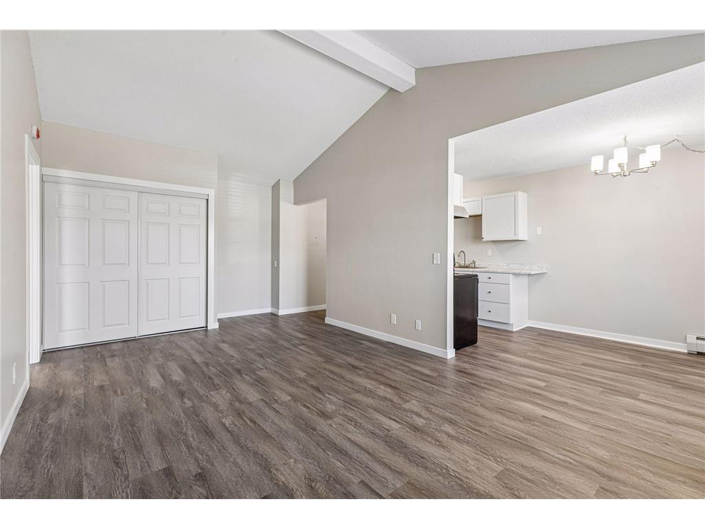 926 Westbrooke Way #8 Hopkins MN 55343 7057976 image12