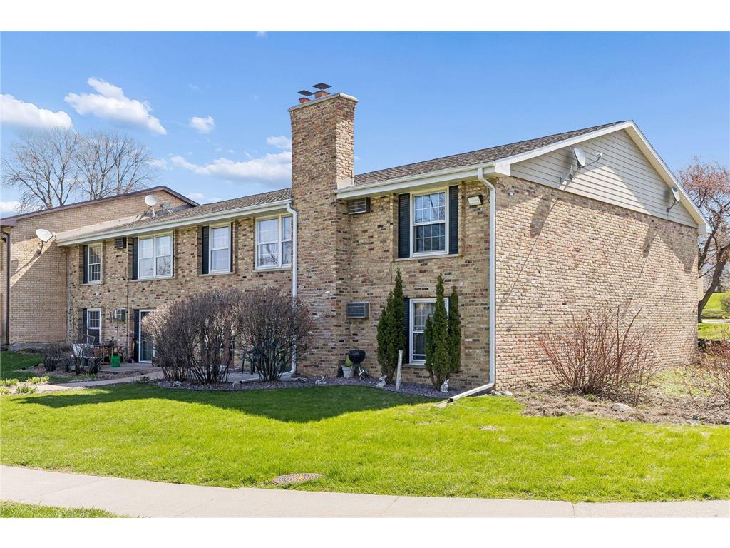 926 Westbrooke Way #8 Hopkins MN 55343 7057976 image2