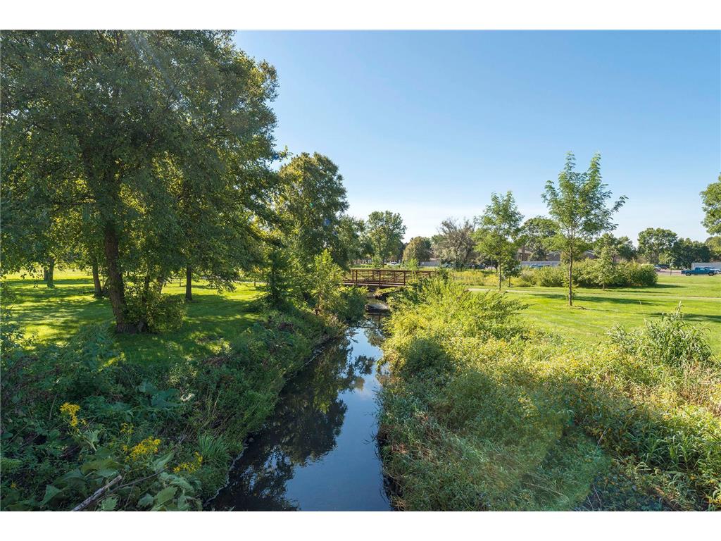926 Westbrooke Way #8 Hopkins MN 55343 7057976 image28