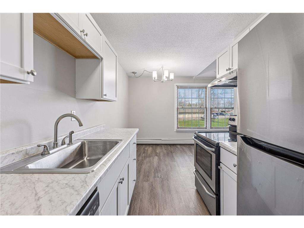 926 Westbrooke Way #8 Hopkins MN 55343 7057976 image5