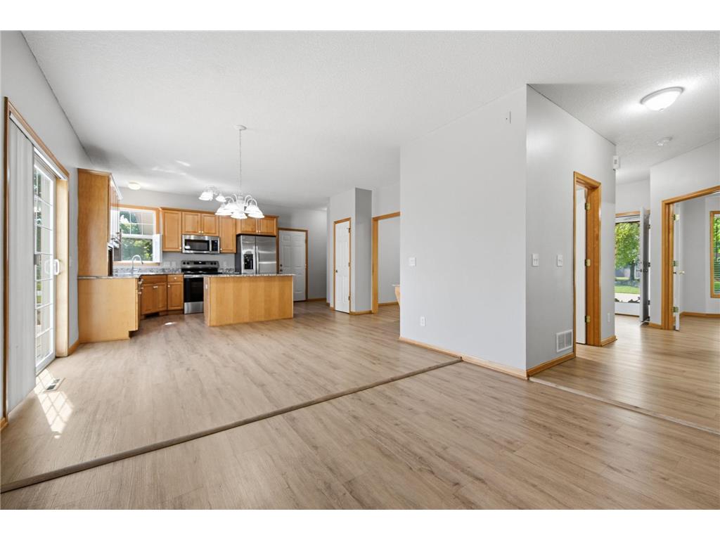 9260 Icosa Street Lakeville MN 55044 7094402 image19