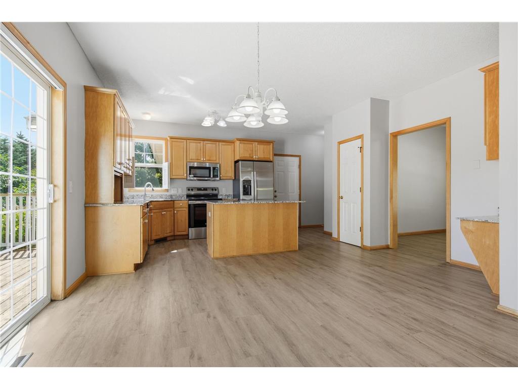 9260 Icosa Street Lakeville MN 55044 7094402 image21